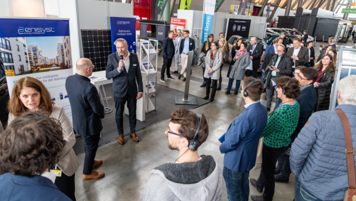 enisyst mit Mieterstrom und E-Mobilitaet auf der i-Mobility